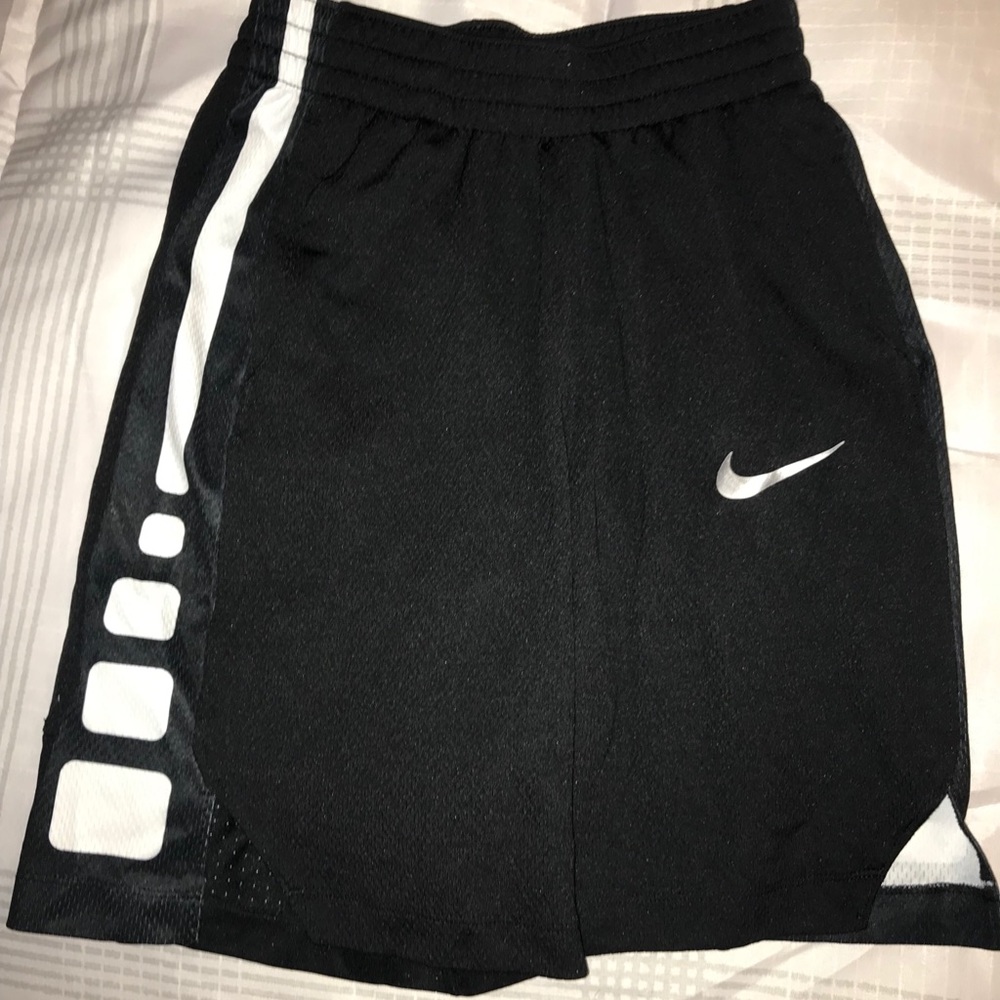 Black Nike Basketball Shorts (Girls and Boys)